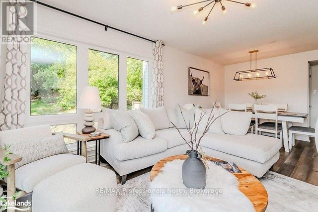 105 - 33 Deerhurst Greens Drive, Huntsville (chaffey)