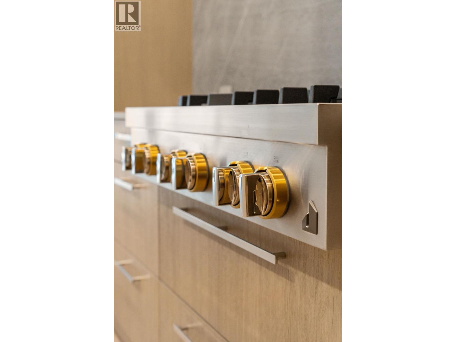 3409 Lakeshore Road Unit# 209. Kelowna, British Columbia