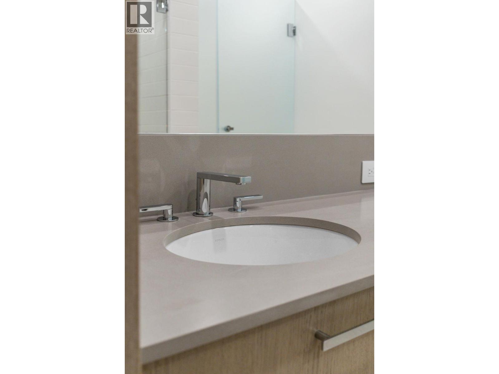 3409 Lakeshore Road Unit# 209. Kelowna, British Columbia