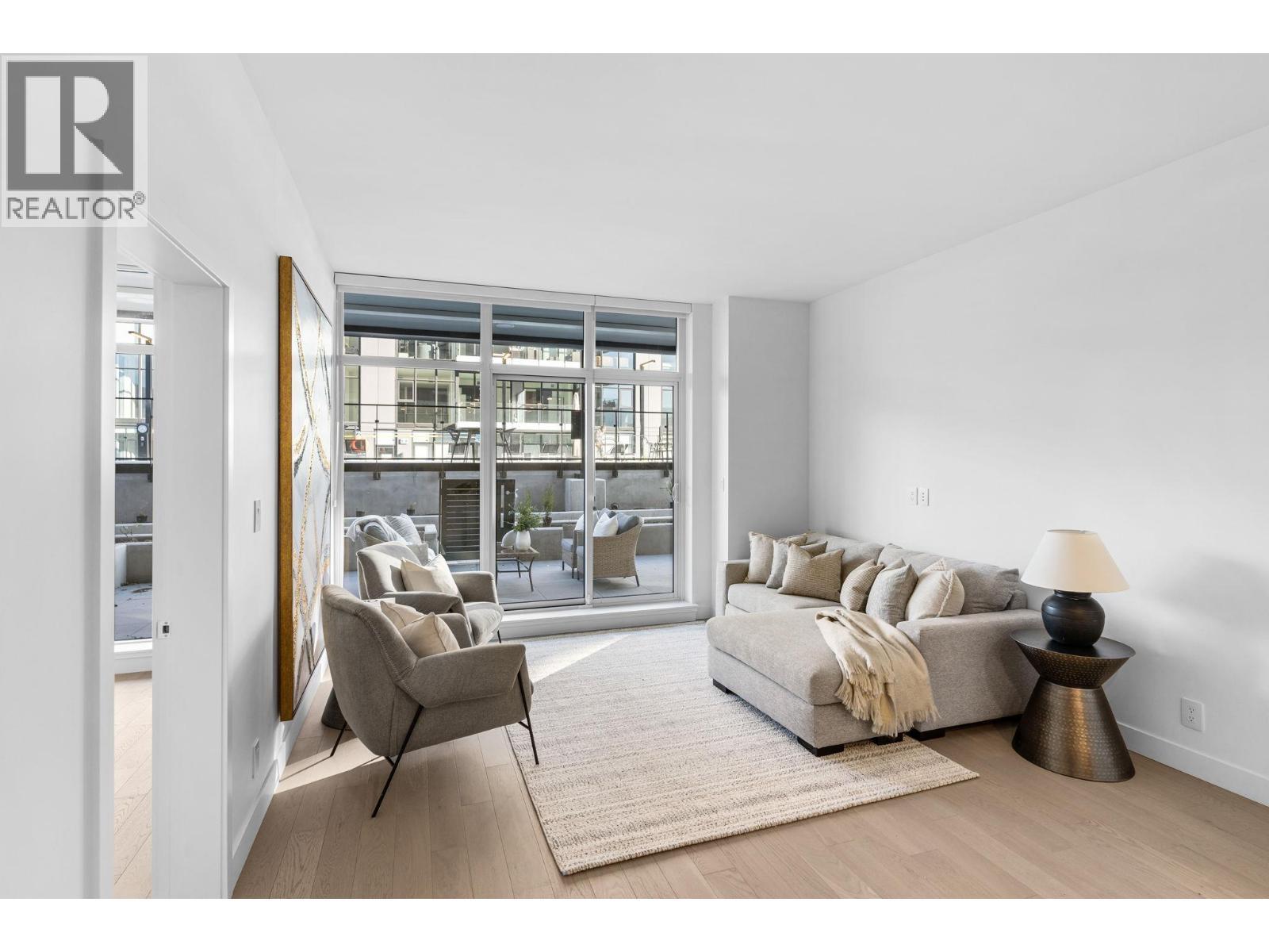 3409 Lakeshore Road Unit# 209. Kelowna, British Columbia