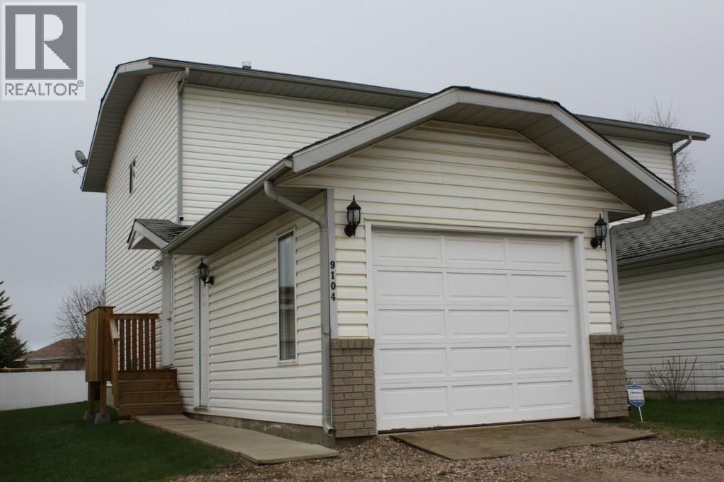 9104a 94 Avenue, Lac La Biche