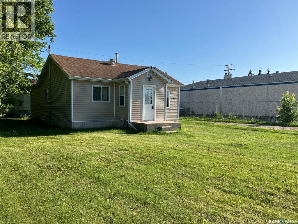 610 Nipawin Road E, Nipawin