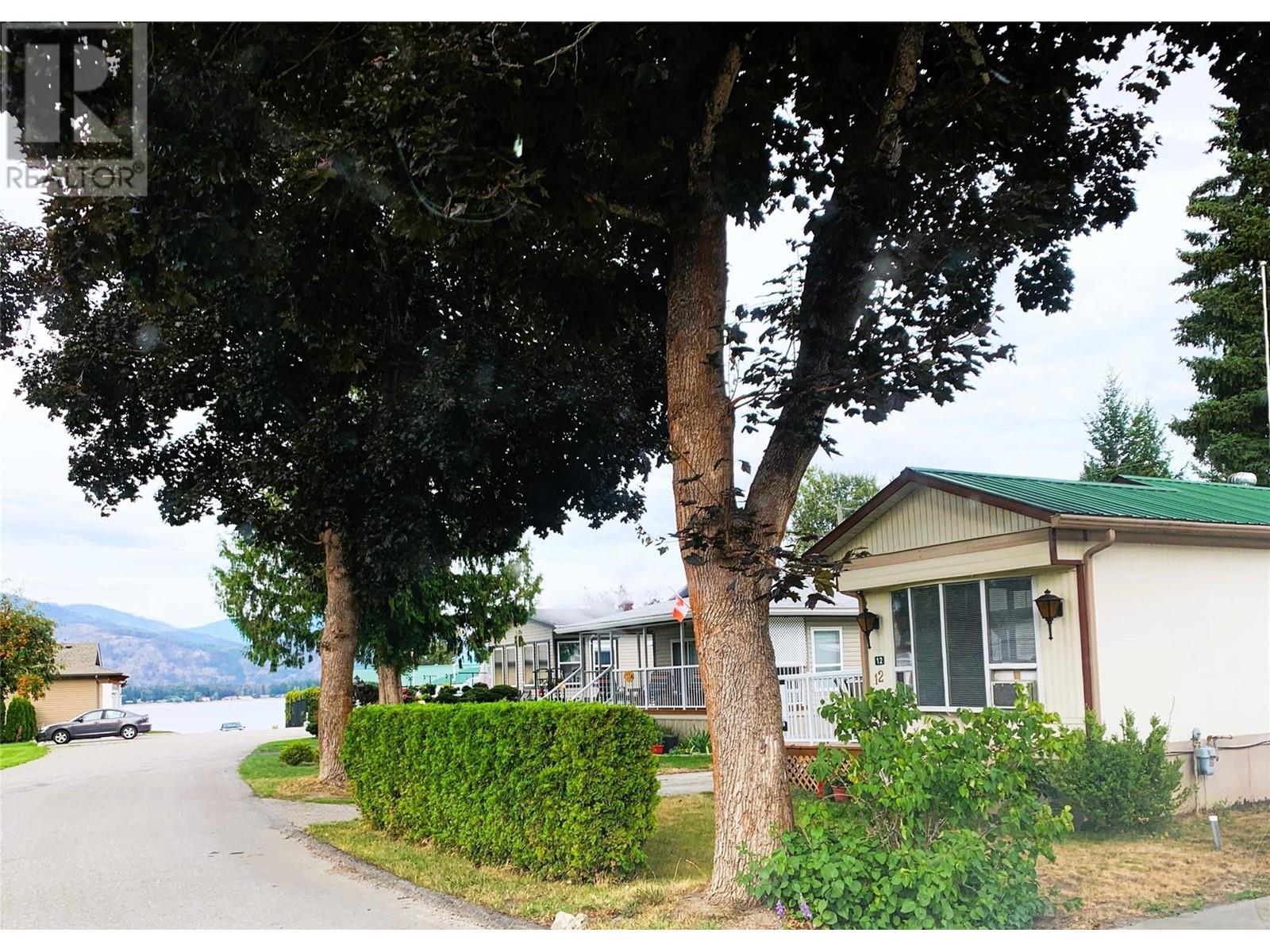 2932 Buckley Road Unit# 12. Sorrento, British Columbia