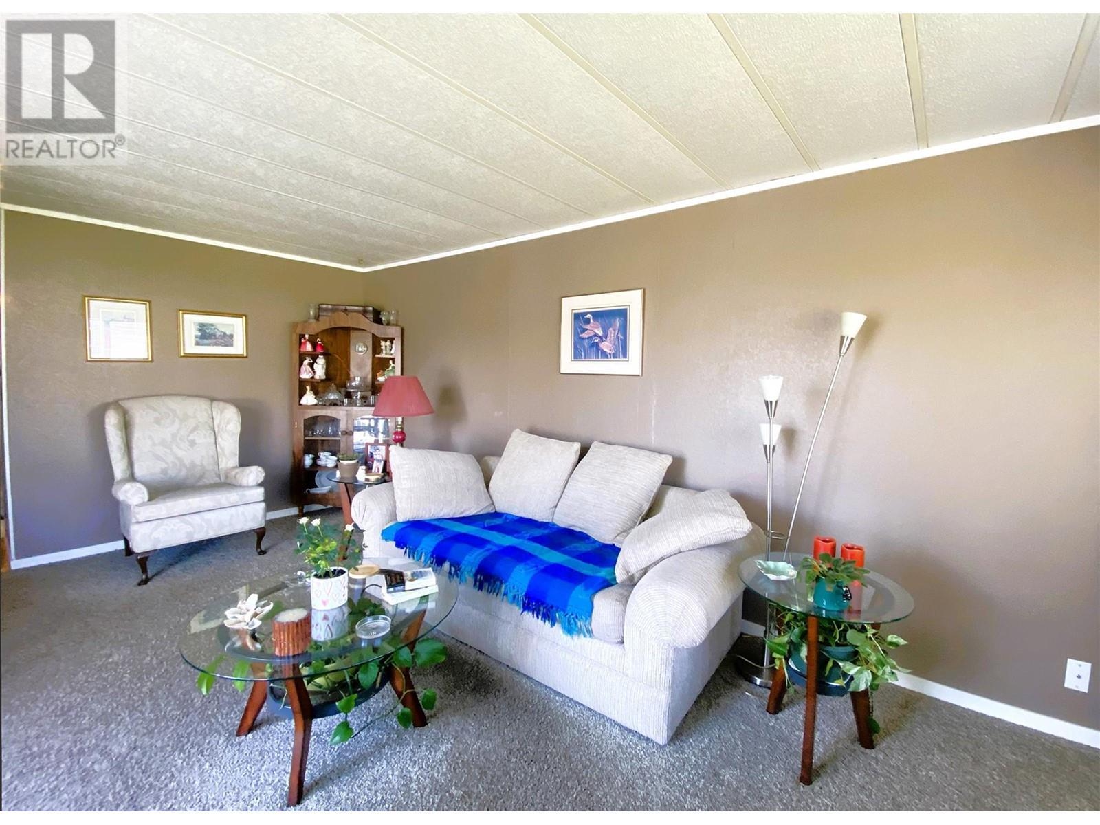 2932 Buckley Road Unit# 12. Sorrento, British Columbia