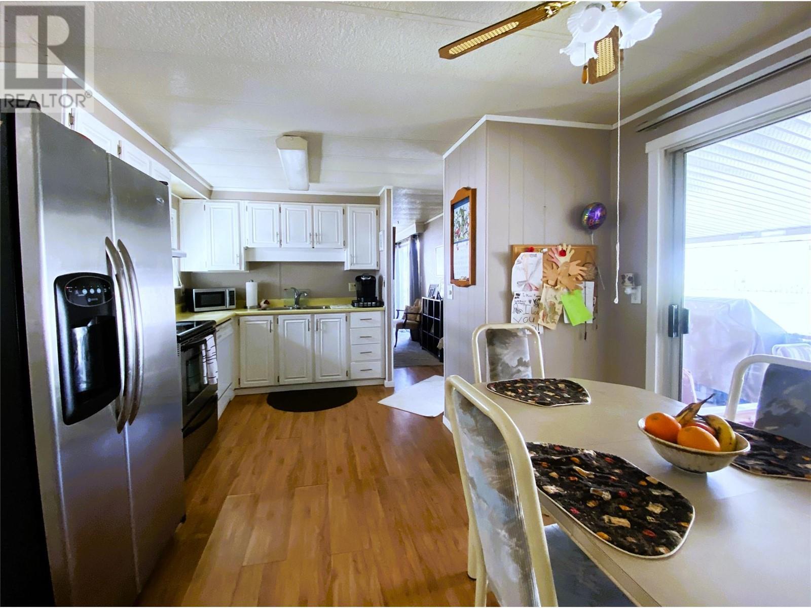 2932 Buckley Road Unit# 12. Sorrento, British Columbia