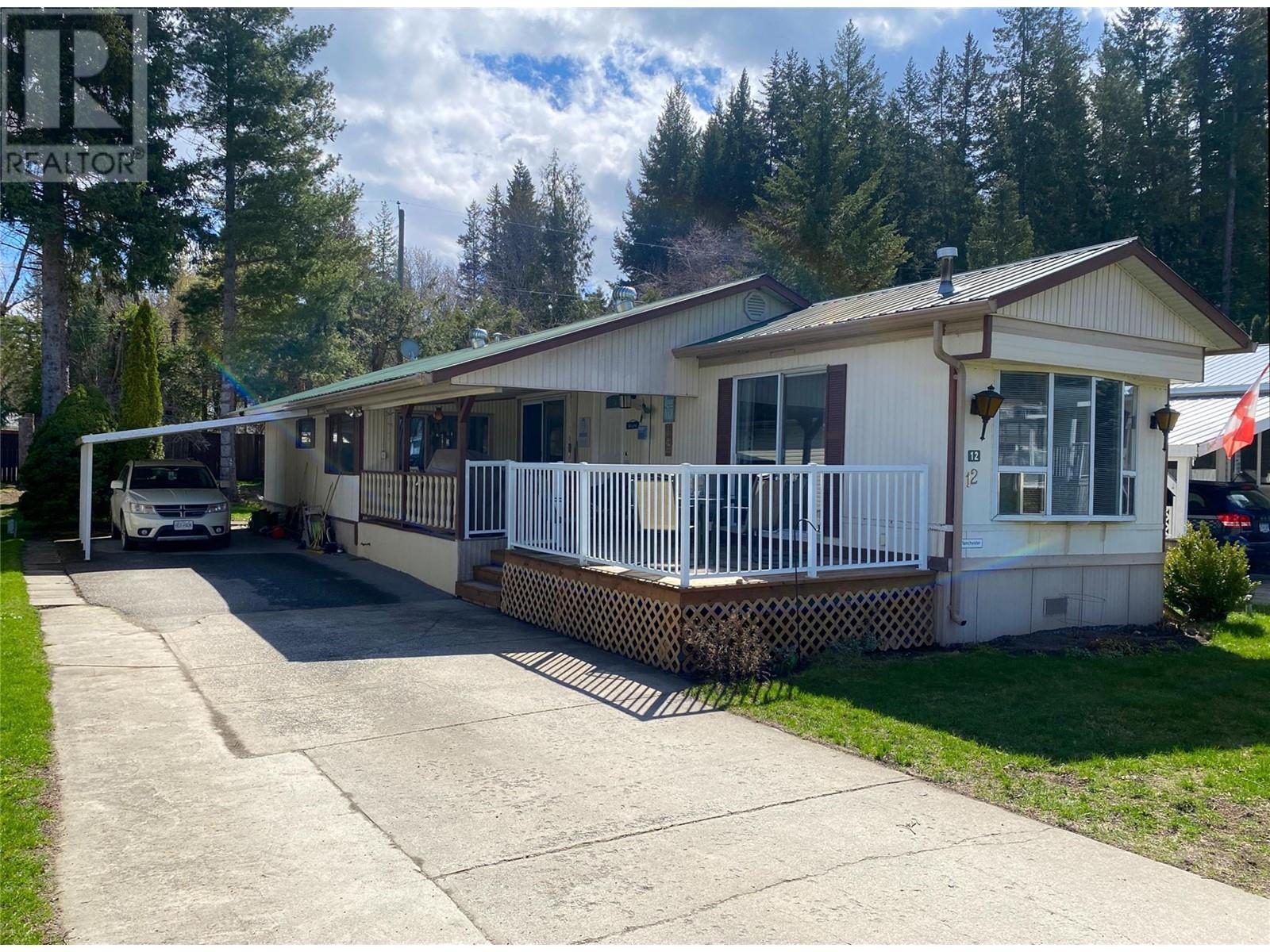 2932 Buckley Road Unit# 12. Sorrento, British Columbia