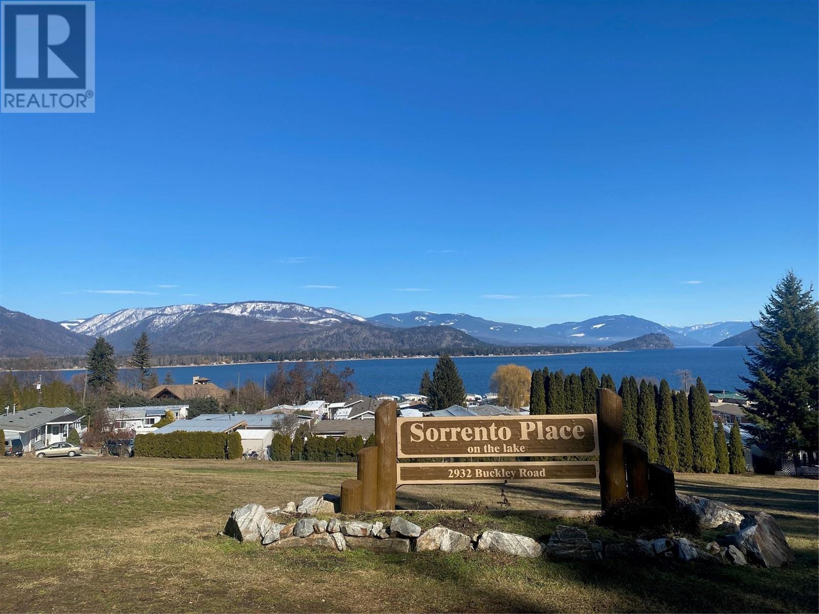 2932 Buckley Road Unit# 12. Sorrento, British Columbia