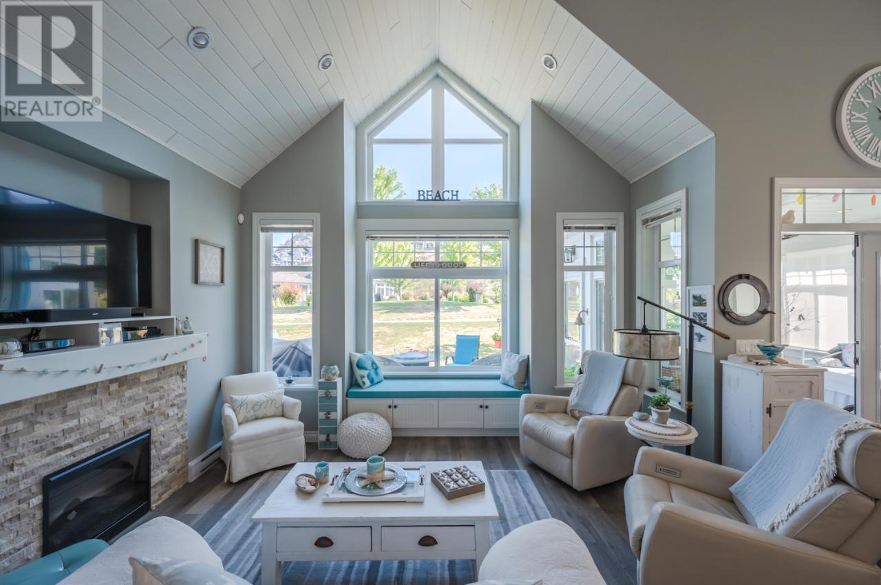 2450 Radio Tower Road Unit# 126. Oliver, British Columbia