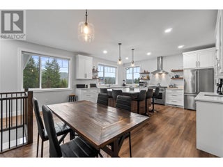 2763 Valleyview Drive. Blind Bay, British Columbia