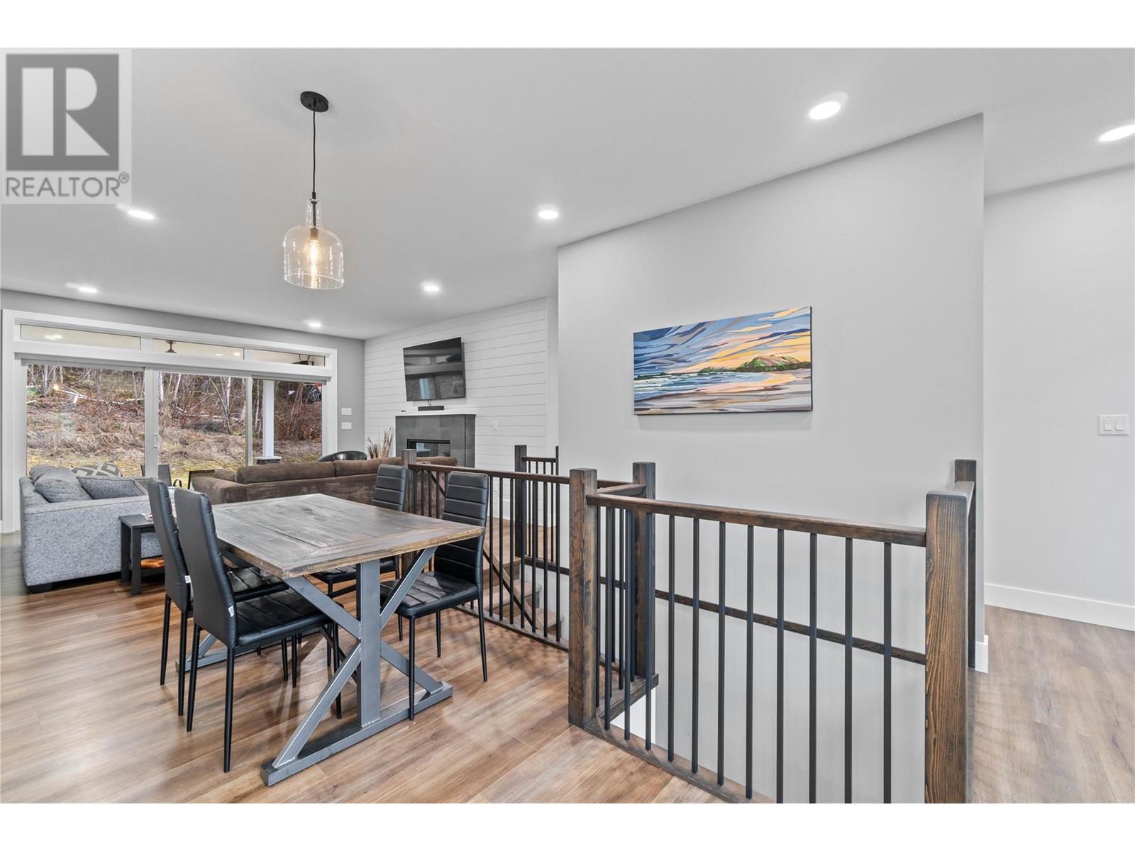 2763 Valleyview Drive. Blind Bay, British Columbia