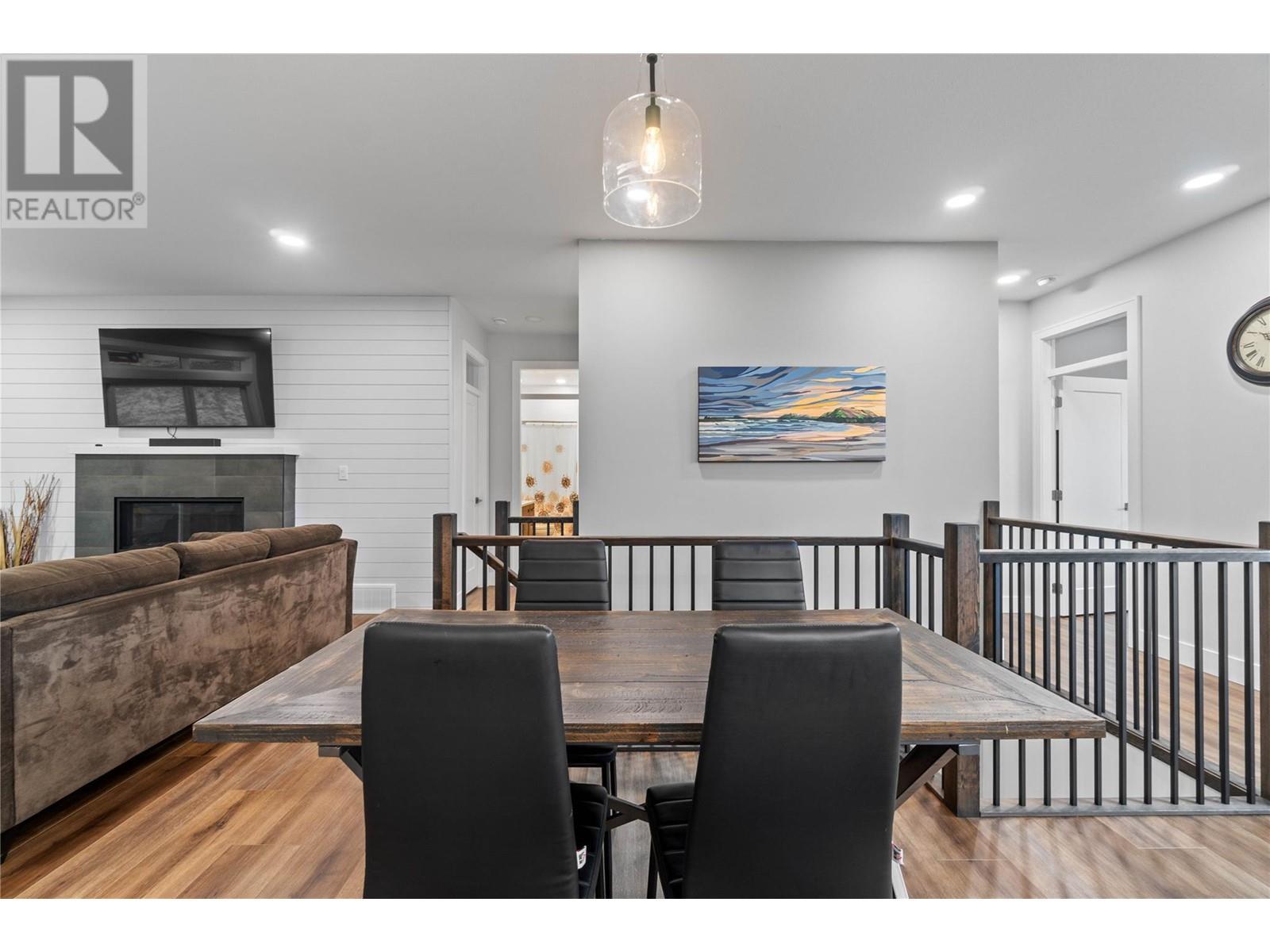 2763 Valleyview Drive. Blind Bay, British Columbia