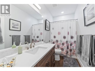 2763 Valleyview Drive. Blind Bay, British Columbia