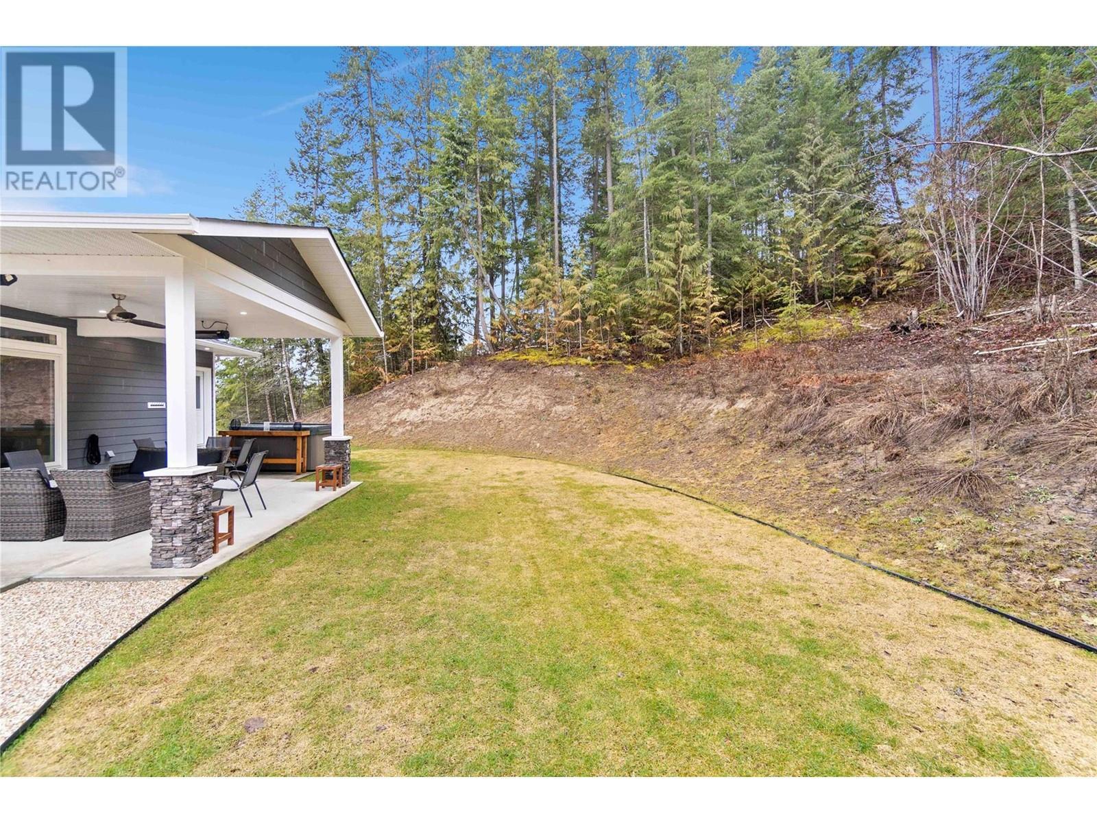 2763 Valleyview Drive. Blind Bay, British Columbia