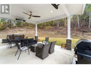 2763 Valleyview Drive. Blind Bay, British Columbia