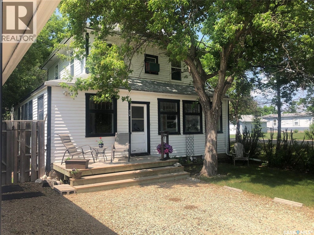 319 Carlyle Street, Arcola