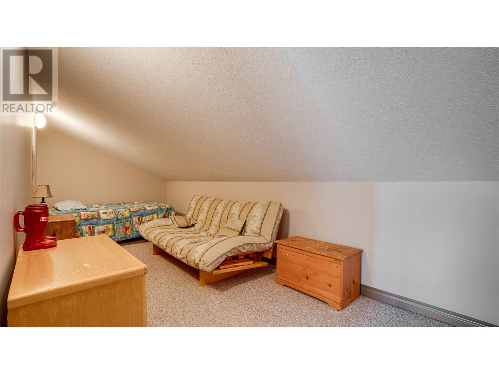 3473 Lakeview Place Unit# 203. Enderby, British Columbia