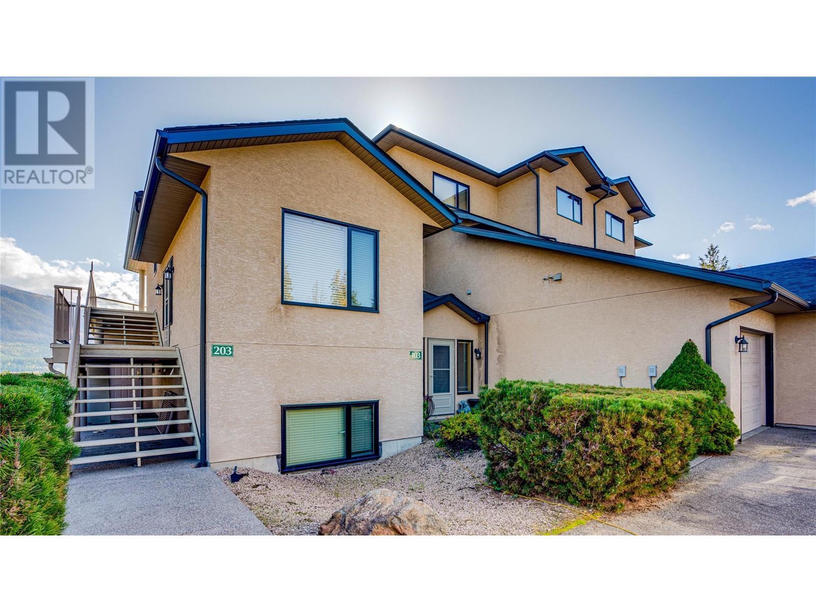 3473 Lakeview Place Unit# 203. Enderby, British Columbia