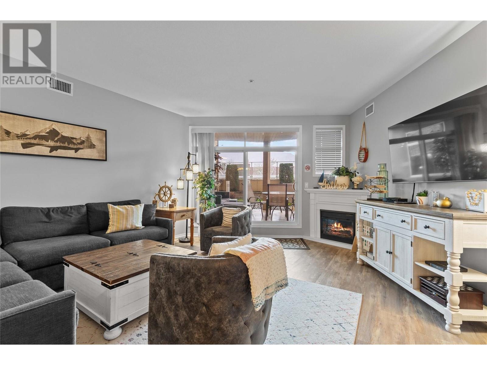 1088 Sunset Drive Unit# 331. Kelowna, British Columbia