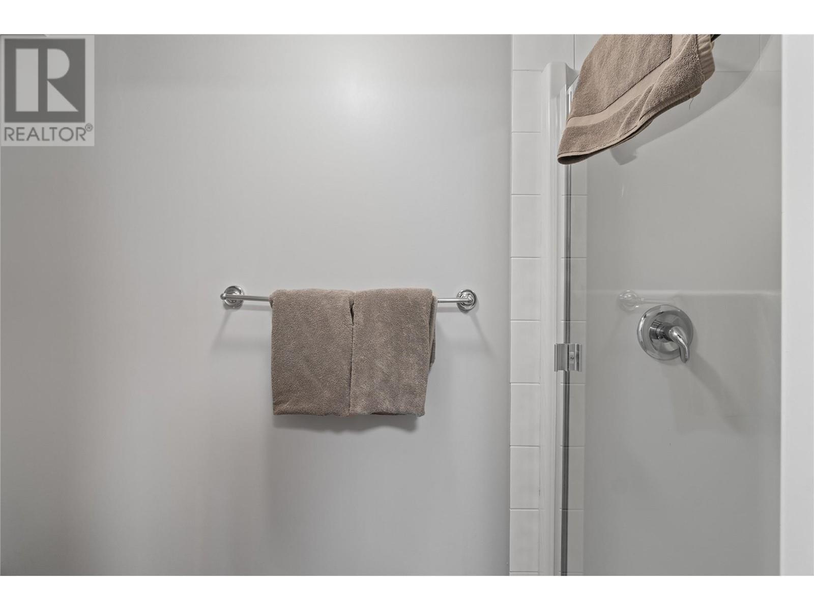 1088 Sunset Drive Unit# 331. Kelowna, British Columbia