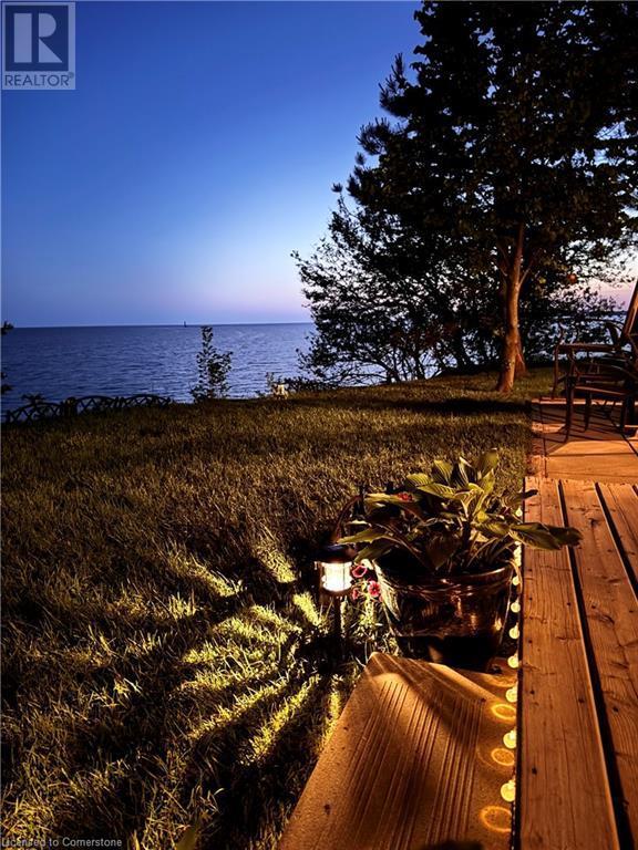 25 Erie Heights Line, Lowbanks