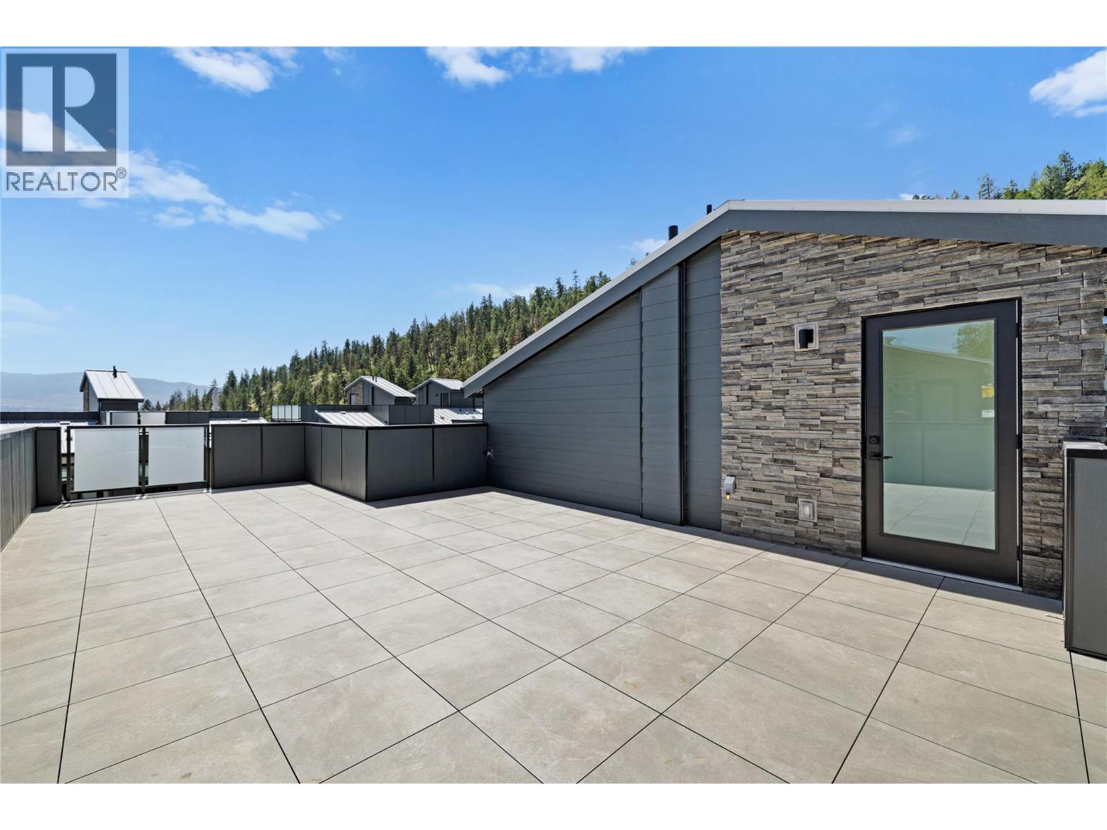 1455 Cara Glen Court Unit# 103. Kelowna, British Columbia