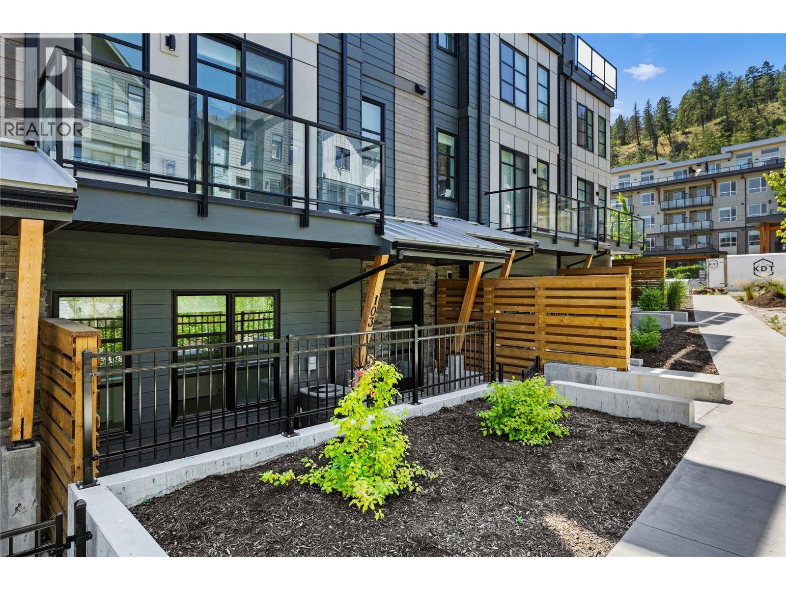 1455 Cara Glen Court Unit# 103. Kelowna, British Columbia