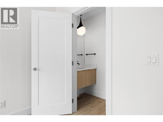 1455 Cara Glen Court Unit# 103. Kelowna, British Columbia