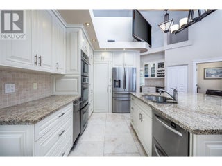 375 Trumpeter Court. Kelowna, British Columbia