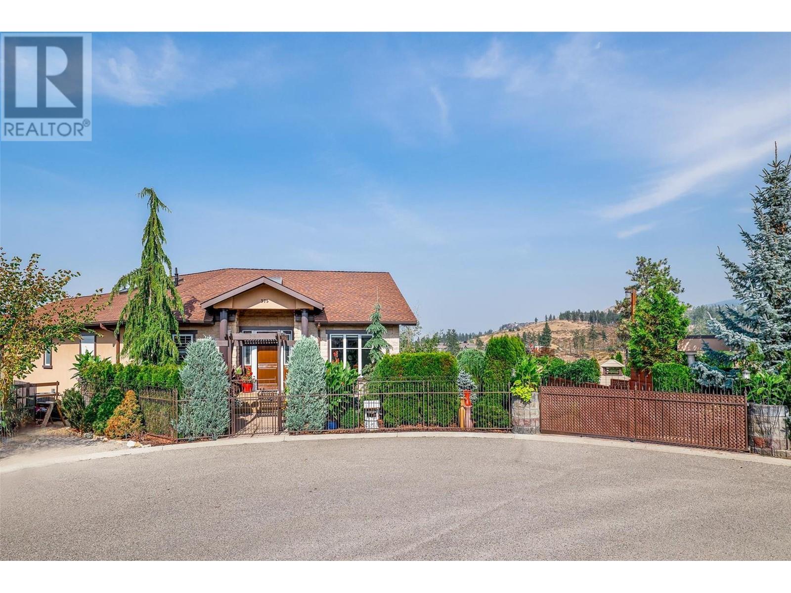 375 Trumpeter Court. Kelowna, British Columbia