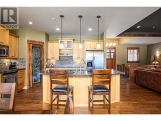 27 Birdie Lake Drive Unit# 4. Vernon, British Columbia