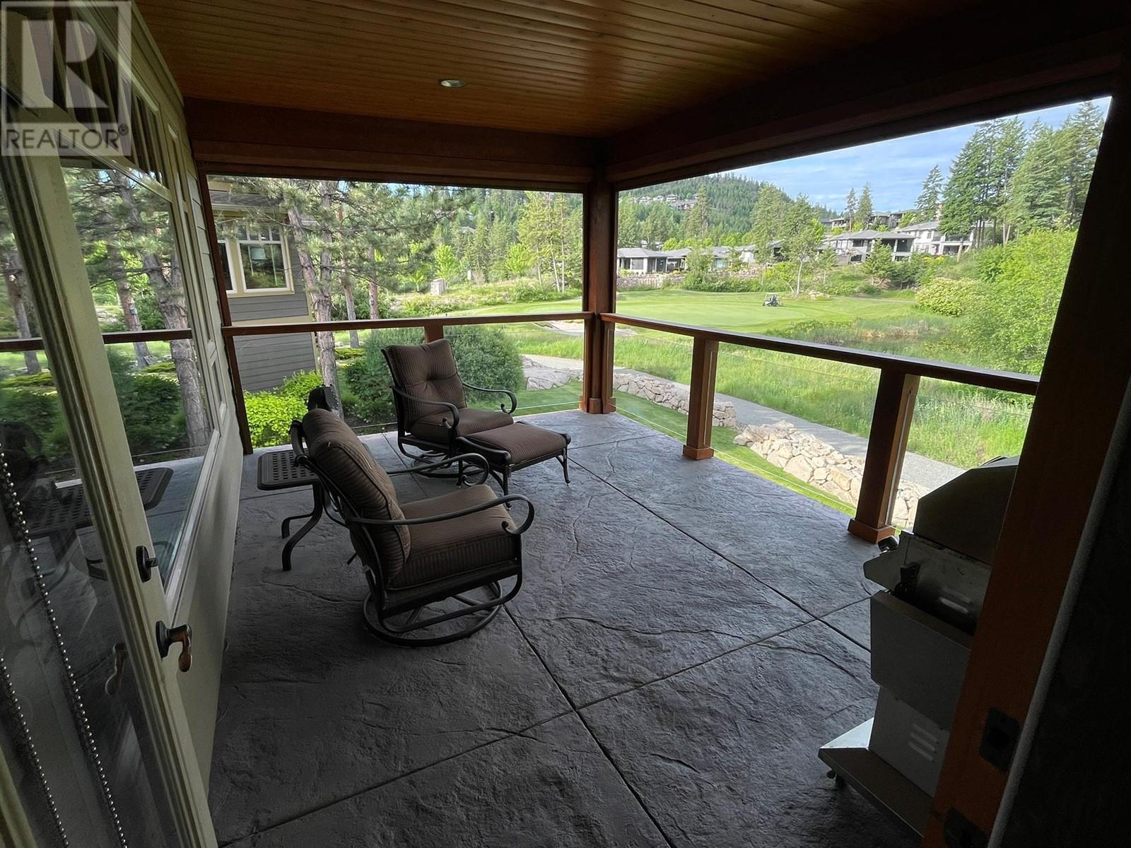 27 Birdie Lake Drive Unit# 4. Vernon, British Columbia