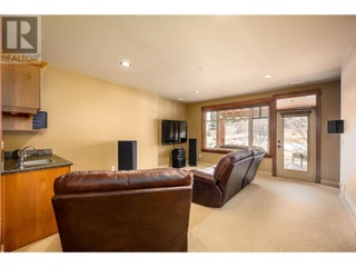 27 Birdie Lake Drive Unit# 4. Vernon, British Columbia