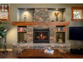 27 Birdie Lake Drive Unit# 4. Vernon, British Columbia