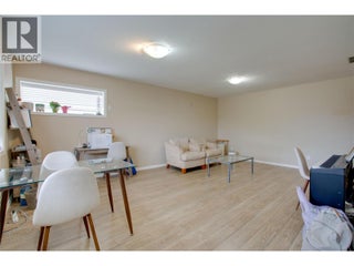 3411 18 Avenue Unit# A&b. Vernon, British Columbia