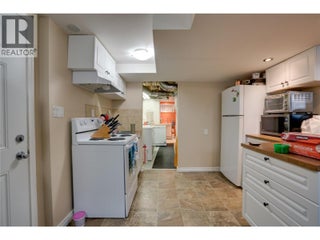 3411 18 Avenue Unit# A&b. Vernon, British Columbia