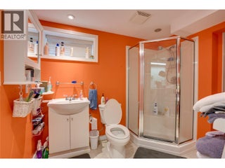 3411 18 Avenue Unit# A&b. Vernon, British Columbia