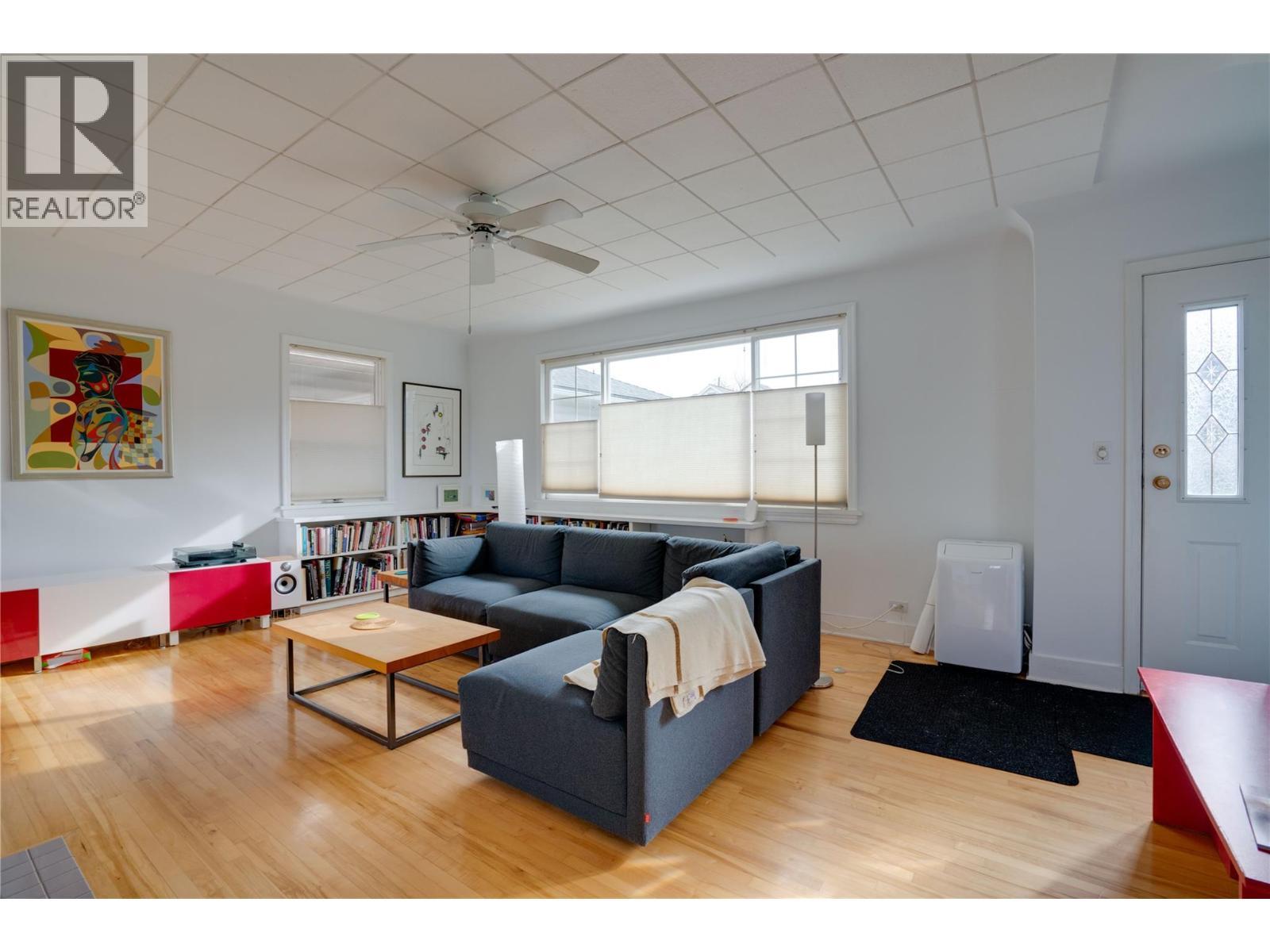 3411 18 Avenue Unit# A&b. Vernon, British Columbia