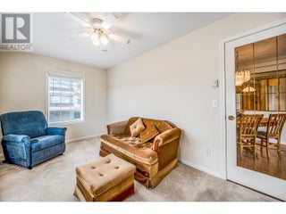 1055 Lawrence Avenue Unit# 102. Kelowna, British Columbia