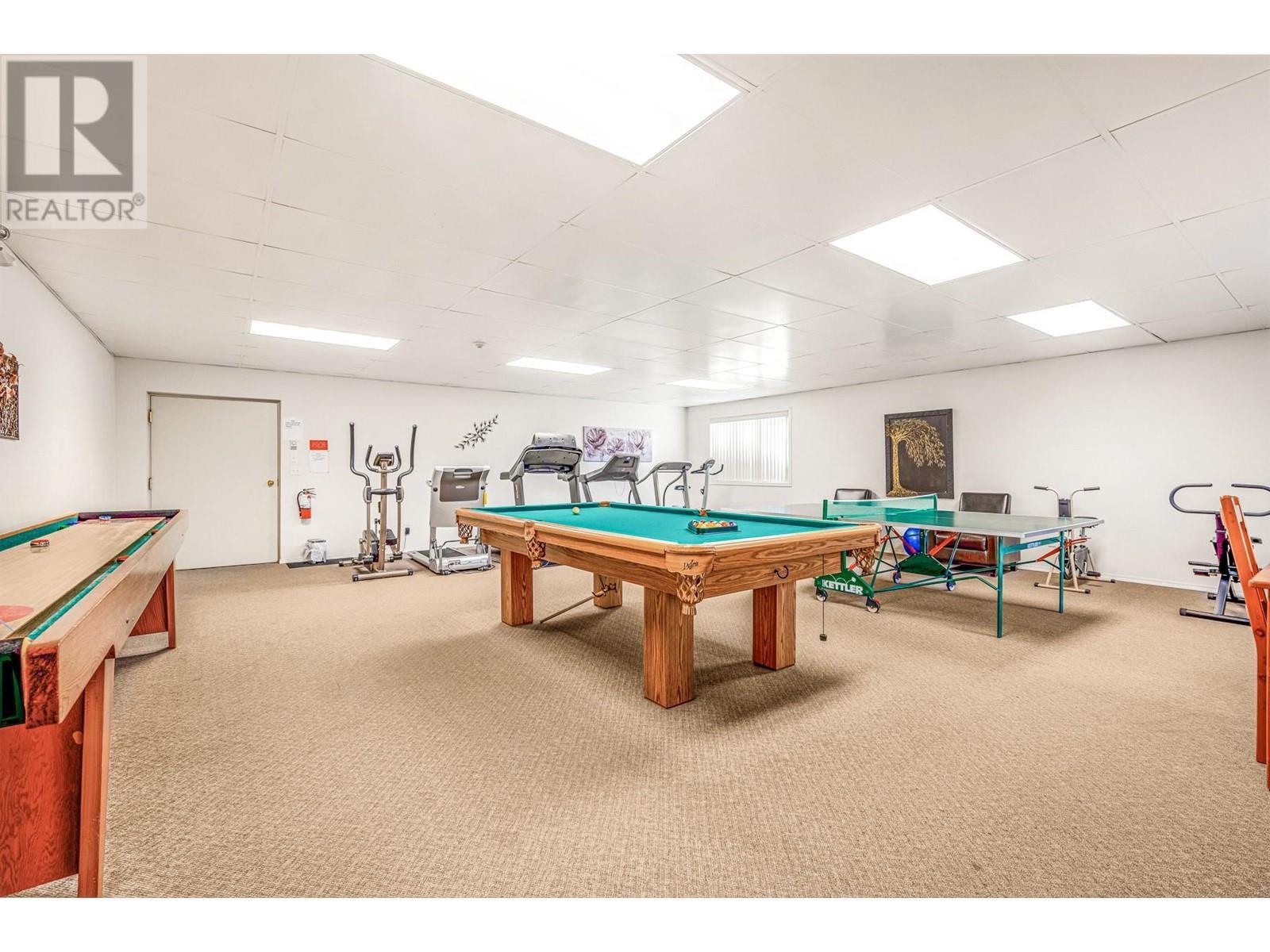 1055 Lawrence Avenue Unit# 102. Kelowna, British Columbia