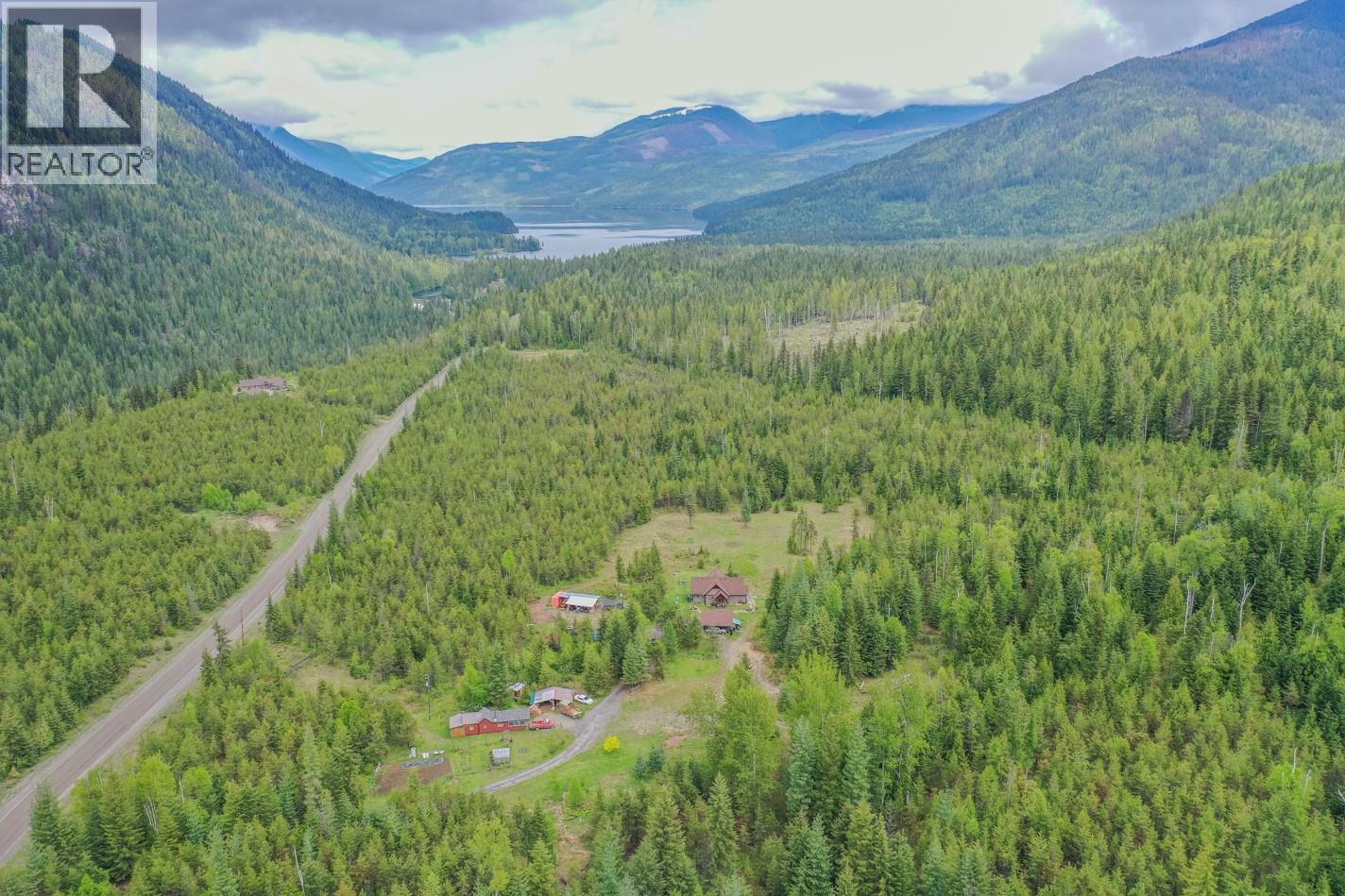 1433 Sugar Lake Road. Cherryville, British Columbia