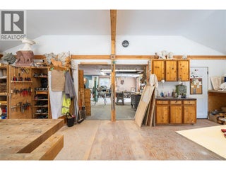 1433 Sugar Lake Road. Cherryville, British Columbia