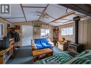 1433 Sugar Lake Road. Cherryville, British Columbia