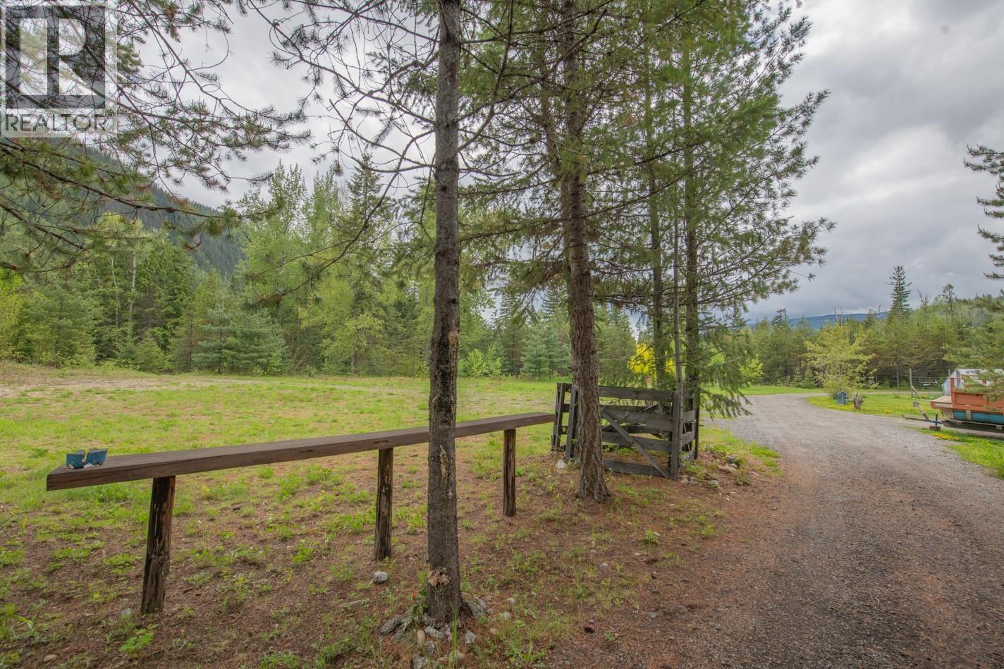 1433 Sugar Lake Road. Cherryville, British Columbia