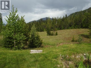 1433 Sugar Lake Road. Cherryville, British Columbia