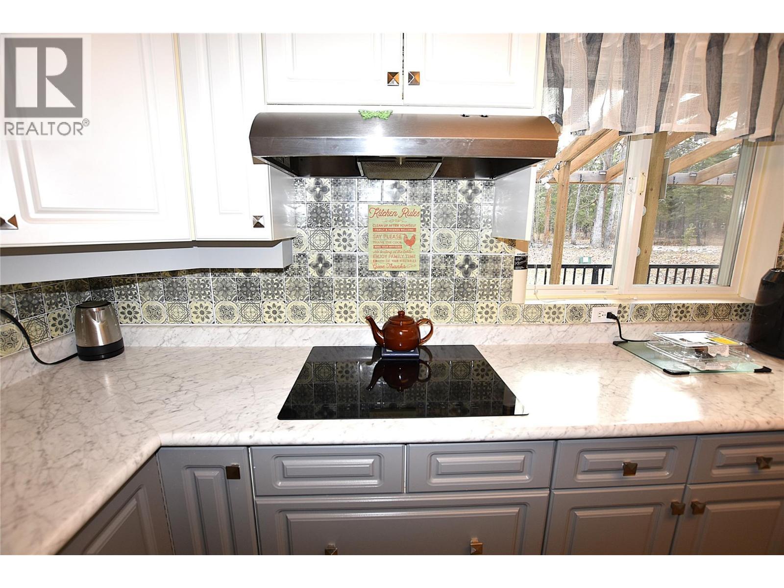 145 Falcon Avenue. Vernon, British Columbia