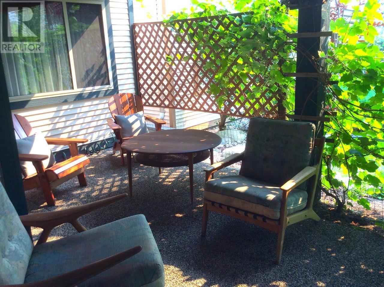 4074 Gellatly Road Unit# 126. West Kelowna, British Columbia