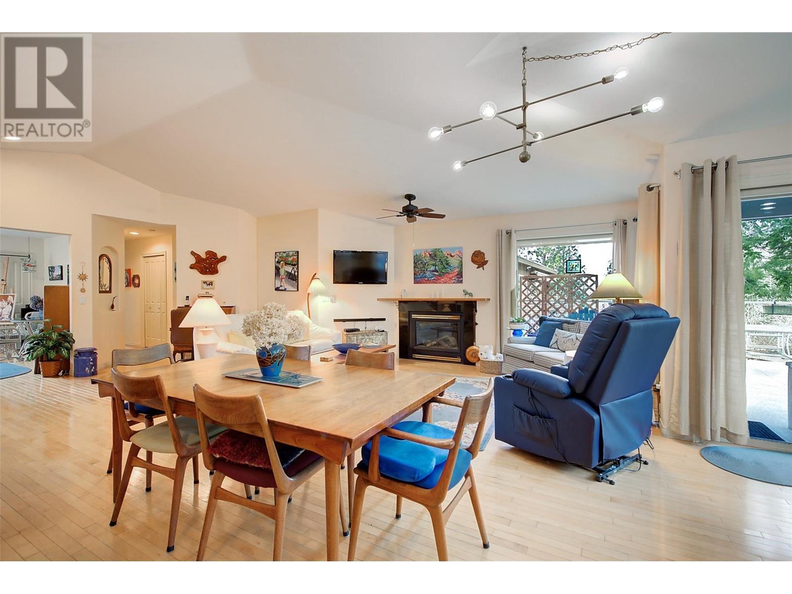 4074 Gellatly Road Unit# 126. West Kelowna, British Columbia