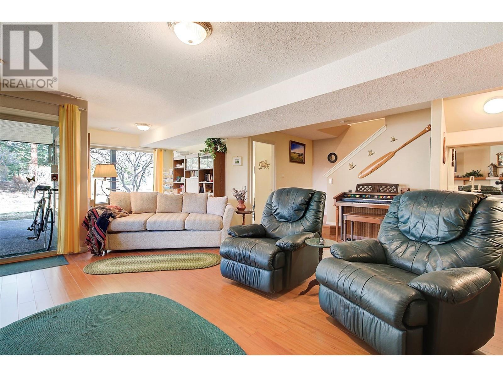 4074 Gellatly Road Unit# 126. West Kelowna, British Columbia