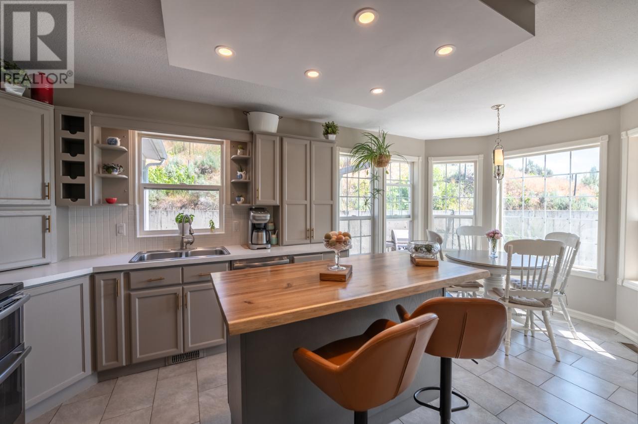 18740 Old Richter Pass Road. Osoyoos, British Columbia