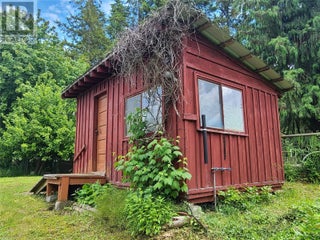 1756 Blind Bay Road. Blind Bay, British Columbia